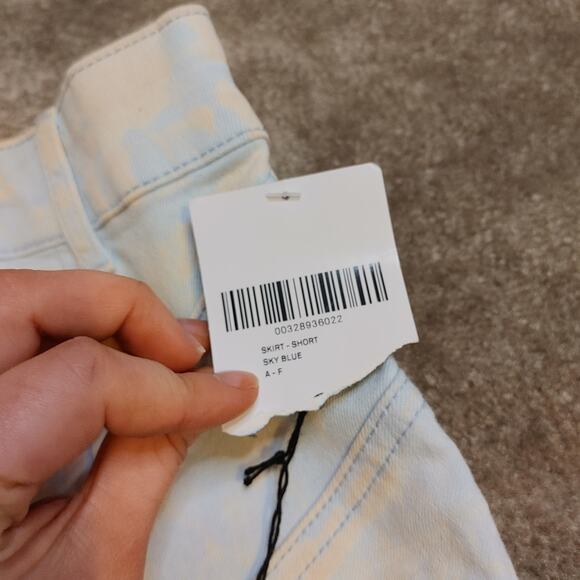 Forever 21 Size Small NEW NWT Light Sky Blue Cream Skirt Unique Marble Cotton - Picture 3 of 9